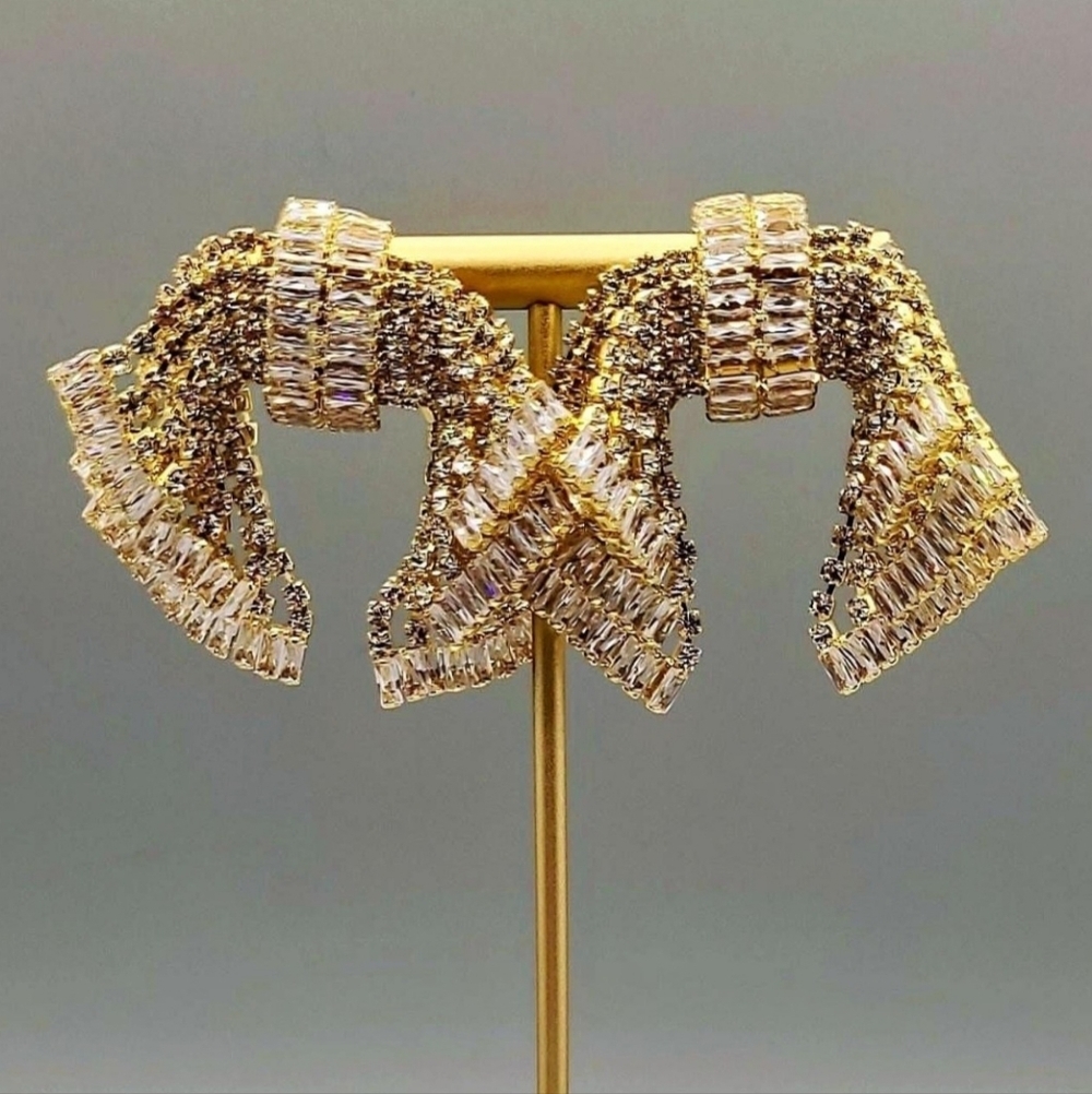 Estate AB Luxury Palace Chic Crystal Exaggerated Bow Gold Dangle Earrings - Picture 5 of 15